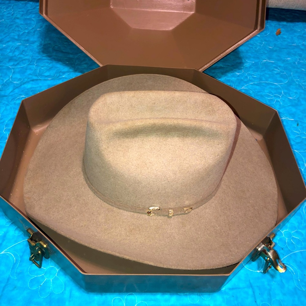 Resistol 10X Beaver Cowboy Hat